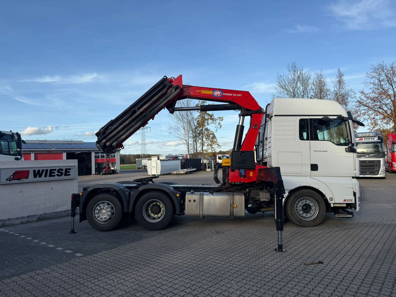 MAN TGX 26.440 6x2 mit HMF 3000-5 Kran Top Zustand - Crane truck: picture 2 MAN TGX 26.440 6x2 mit HMF 3000-5 Kran Top Zustand - Crane truck: picture 2