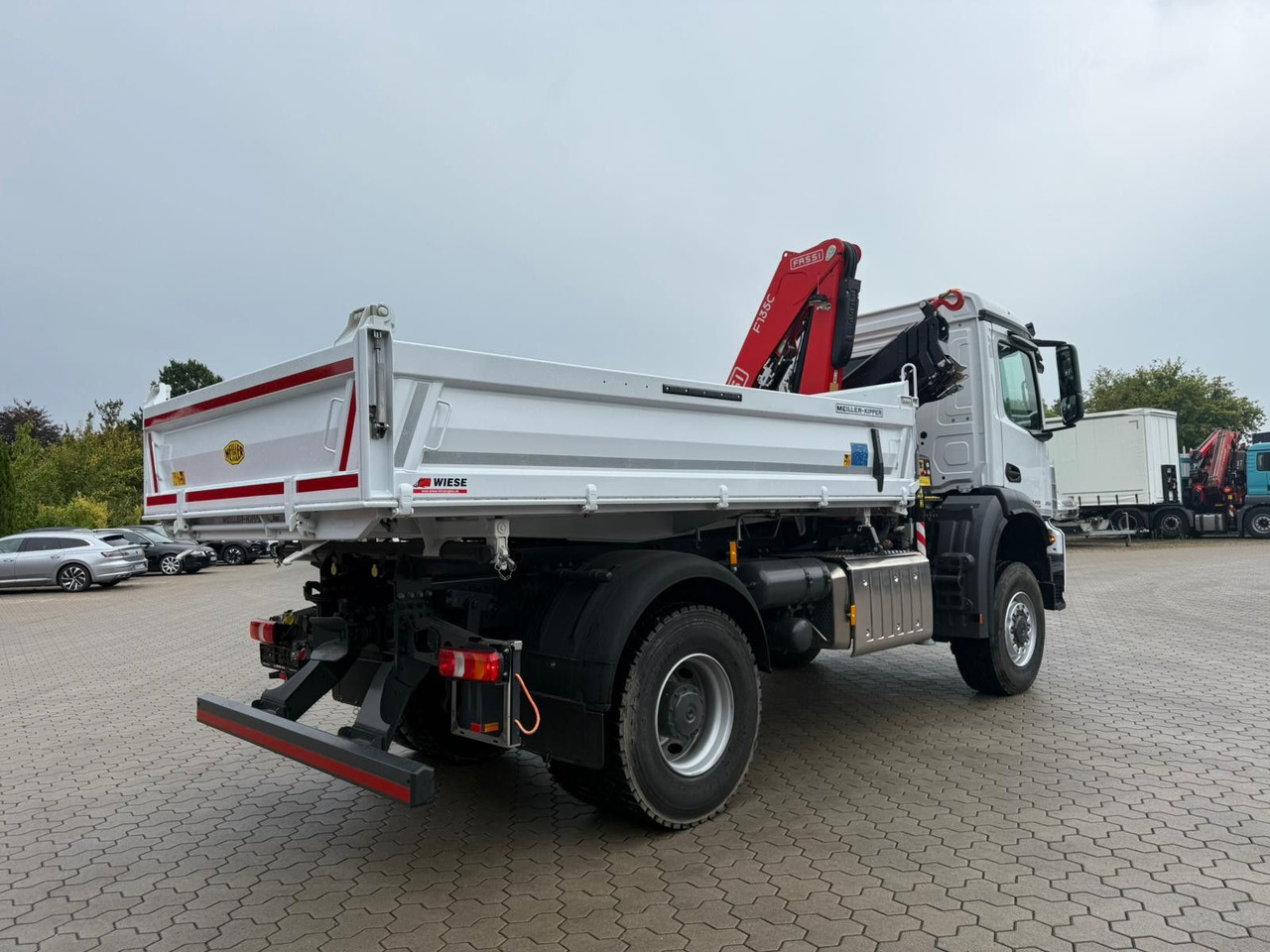 Mercedes-Benz Arocs 1835 4x4 Allrad Fassi F135 Kran Kipper - Tipper, Crane truck: picture 4 Mercedes-Benz Arocs 1835 4x4 Allrad Fassi F135 Kran Kipper - Tipper, Crane truck: picture 4