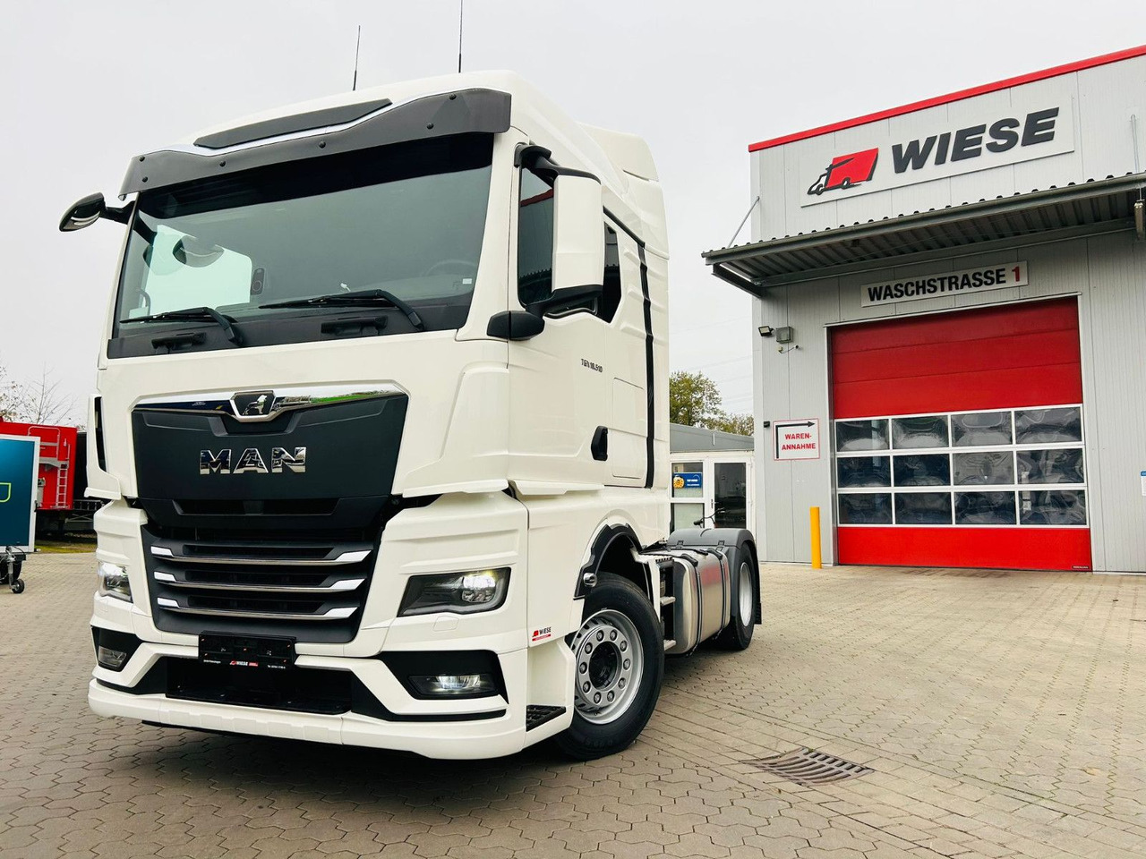 MAN TGX 18.510 4x2 BL 2 Kreis Hydraulik - Tractor unit: picture 1 MAN TGX 18.510 4x2 BL 2 Kreis Hydraulik - Tractor unit: picture 1