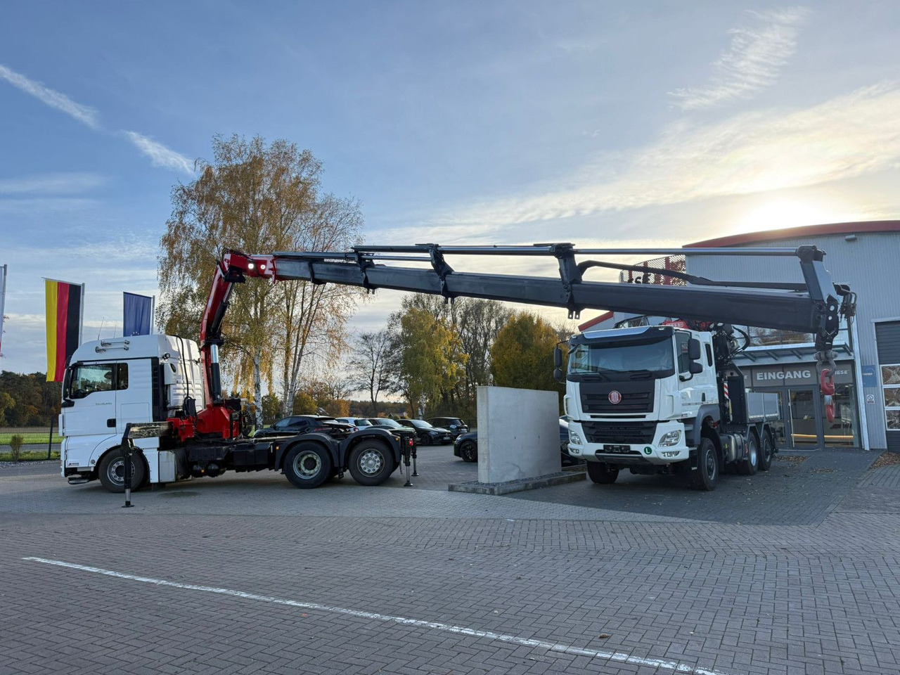 Tractor unit MAN TGX 26.440 6x2 mit HMF 3000-K5 Kran Top Zustand: picture 10