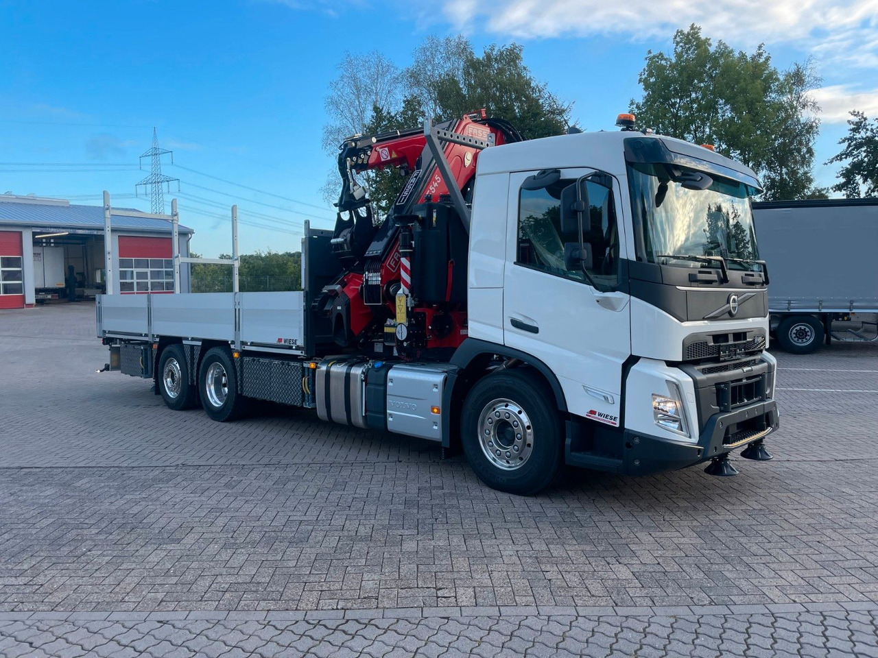 Volvo FMX 500 FASSI Ladekran F545 JIB & Winde Sofort - Dropside/ Flatbed truck, Crane truck: picture 3 Volvo FMX 500 FASSI Ladekran F545 JIB & Winde Sofort - Dropside/ Flatbed truck, Crane truck: picture 3