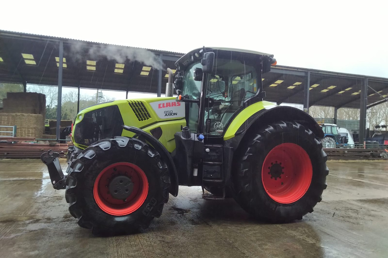 CLAAS AXION 850 - Farm tractor: picture 1 CLAAS AXION 850 - Farm tractor: picture 1