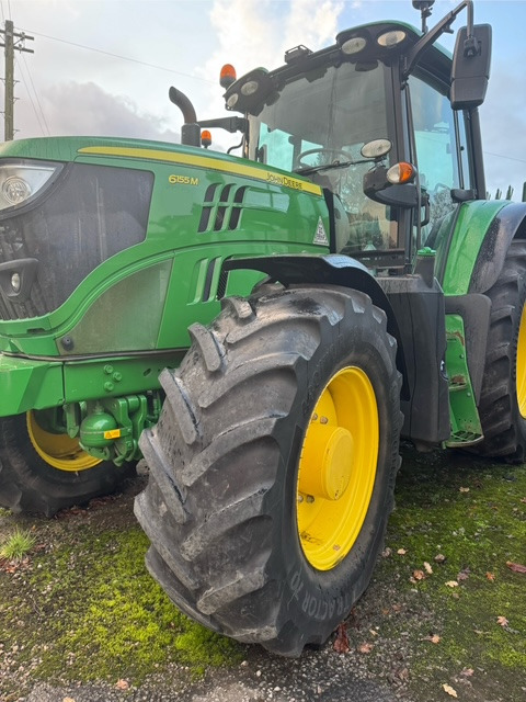 JOHN DEERE 6155M - Farm tractor: picture 1 JOHN DEERE 6155M - Farm tractor: picture 1