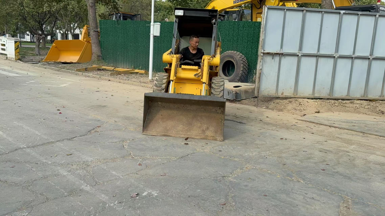 CASE 1825 - Skid steer loader: picture 5 CASE 1825 - Skid steer loader: picture 5