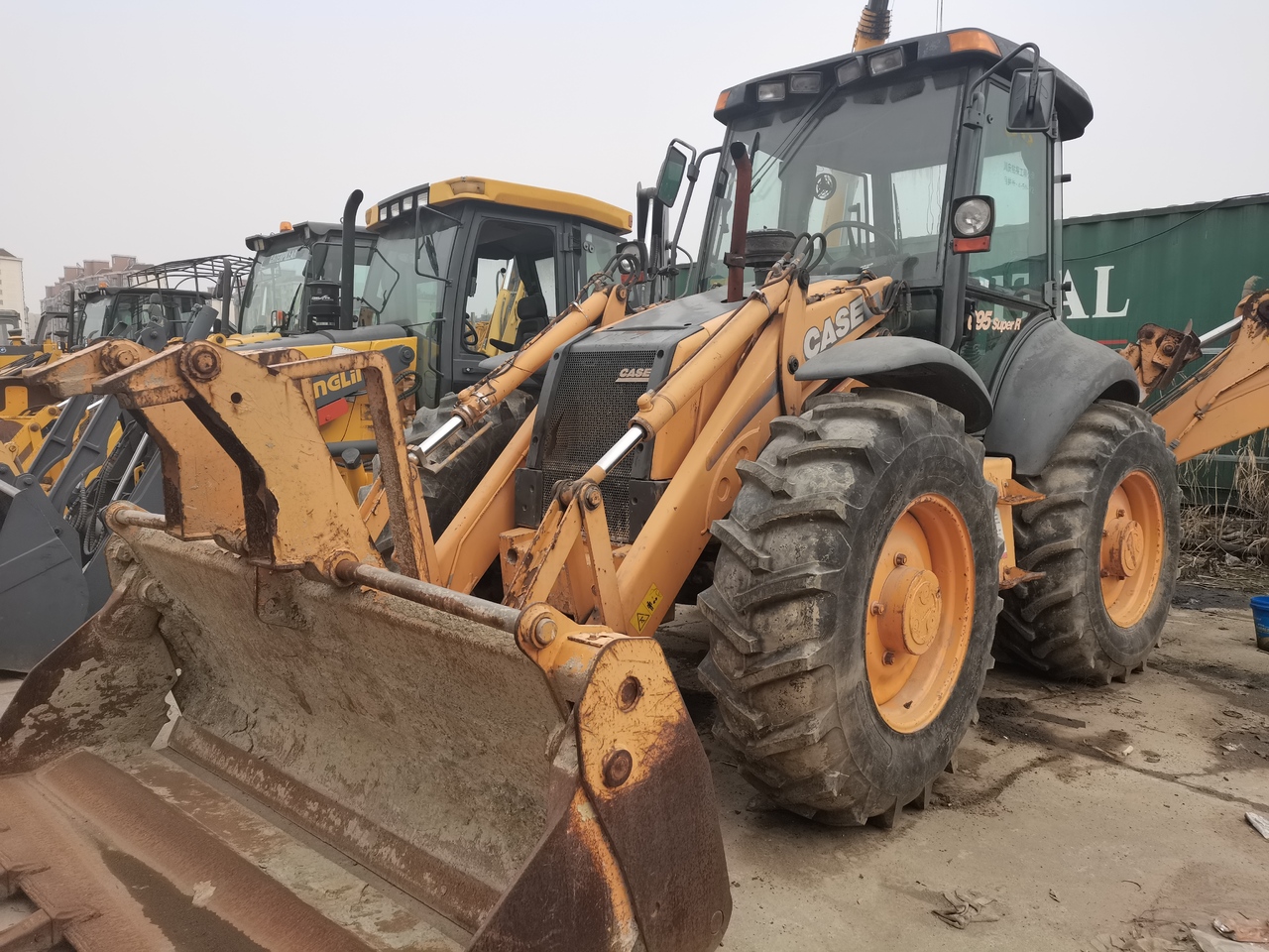 CASE 695 - Backhoe loader: picture 2 CASE 695 - Backhoe loader: picture 2