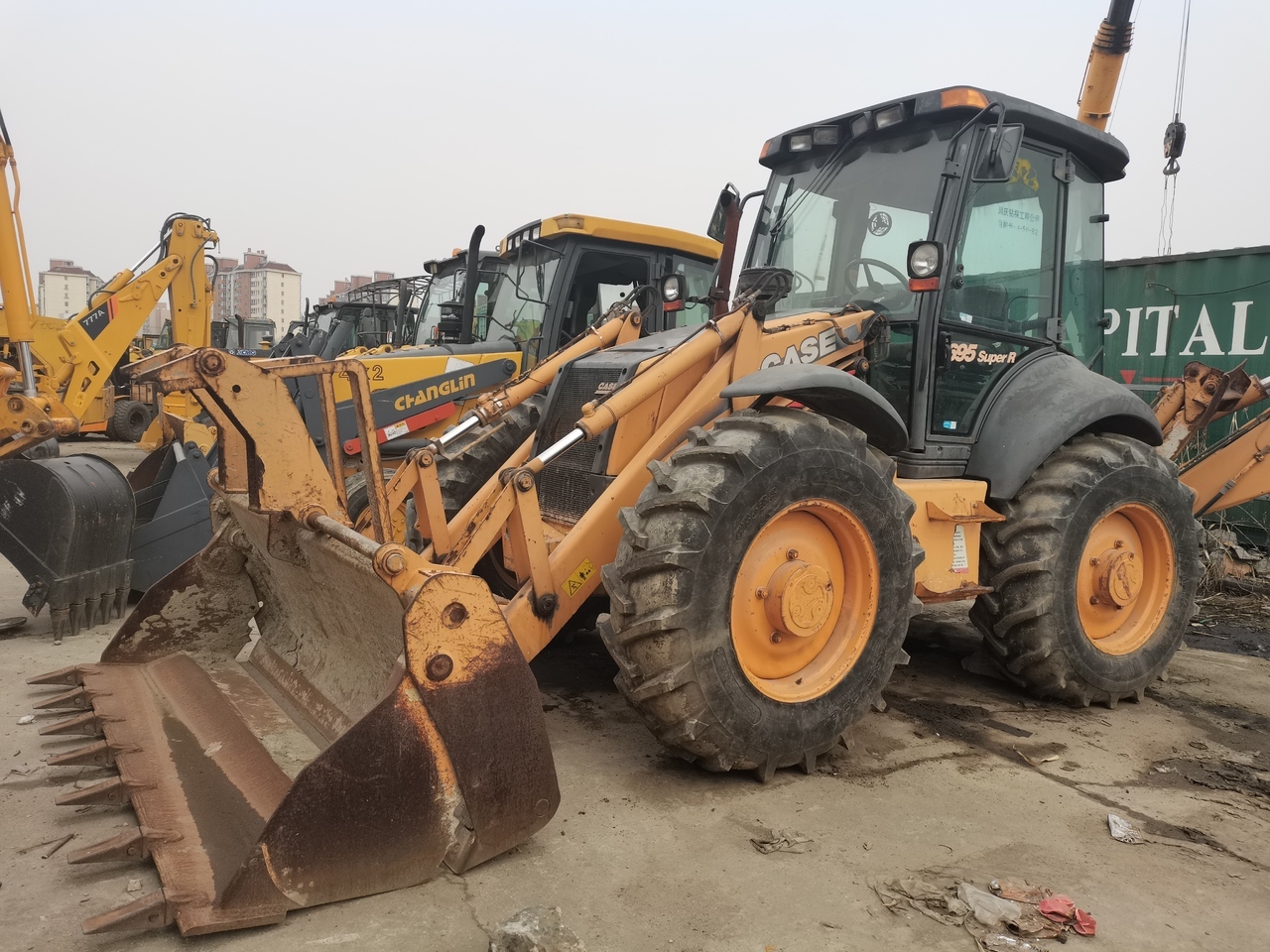 CASE 695 - Backhoe loader: picture 1 CASE 695 - Backhoe loader: picture 1