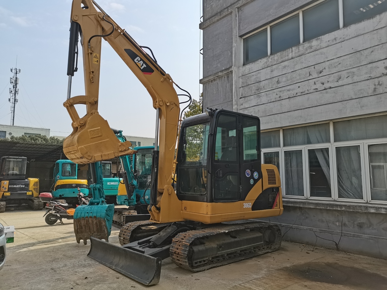 CATERPILLAR 306D - Crawler excavator: picture 1 CATERPILLAR 306D - Crawler excavator: picture 1