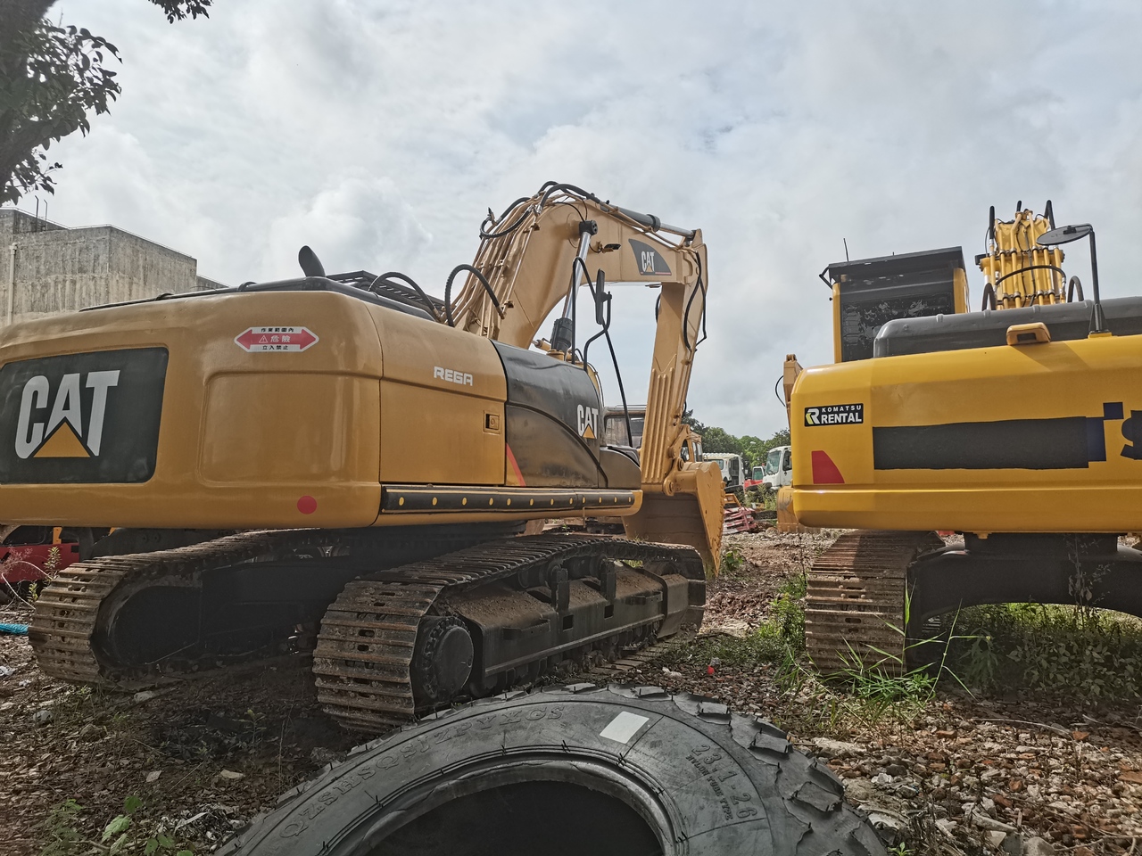 CATERPILLAR 325C - Crawler excavator: picture 3 CATERPILLAR 325C - Crawler excavator: picture 3