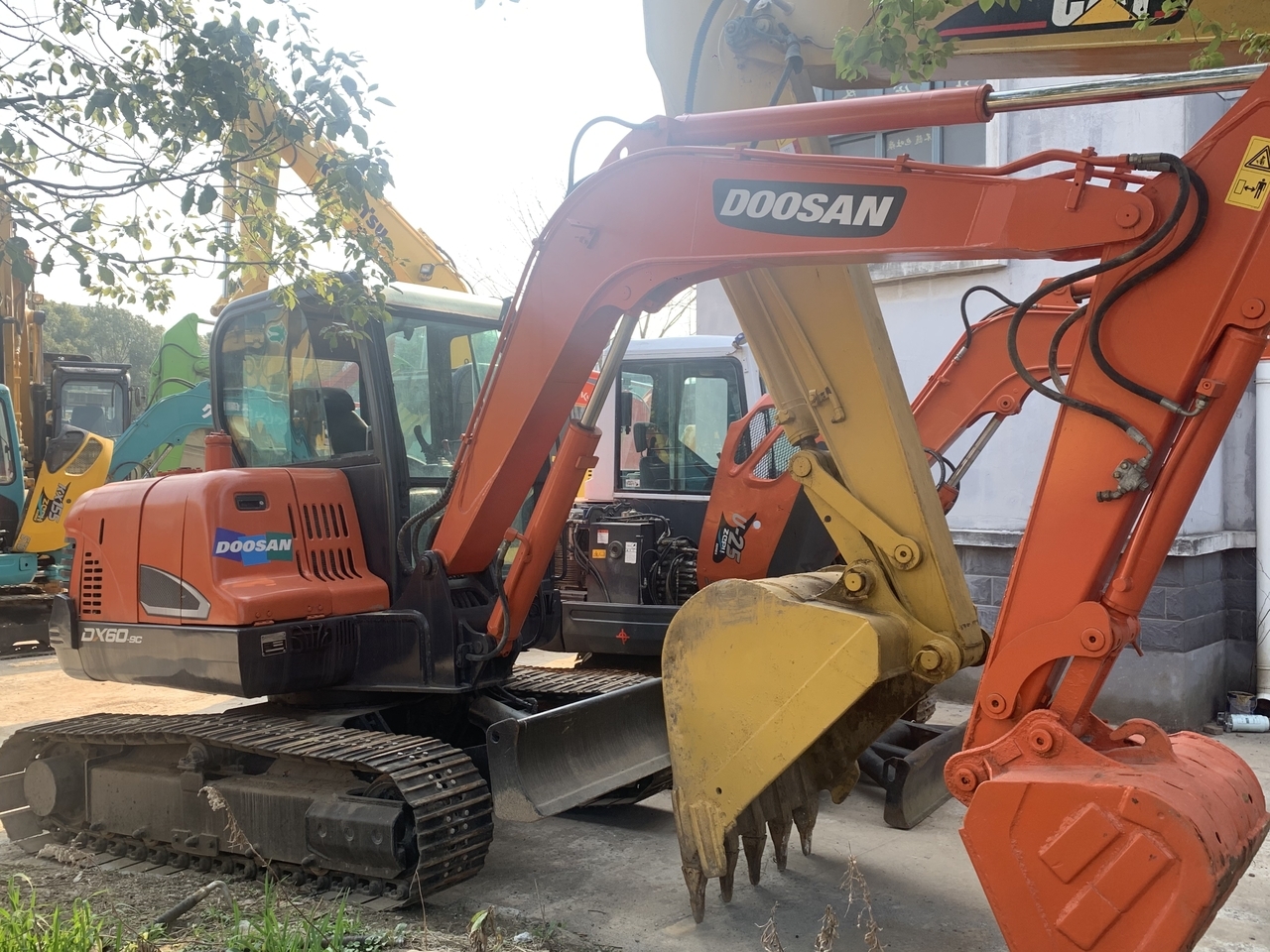 DOOSAN DX60-9 - Mini excavator: picture 1 DOOSAN DX60-9 - Mini excavator: picture 1