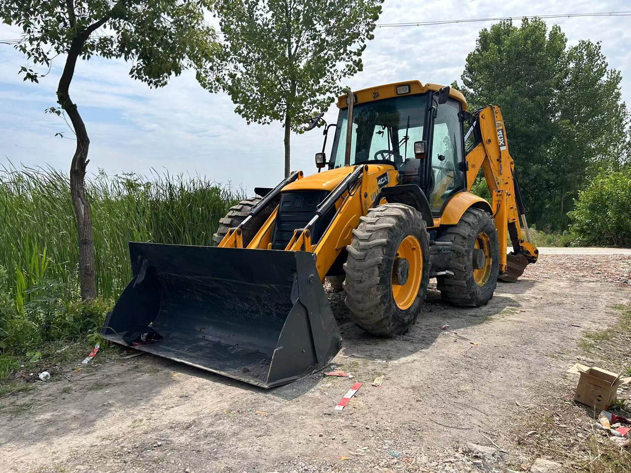 JCB 4CX - Backhoe loader: picture 2 JCB 4CX - Backhoe loader: picture 2