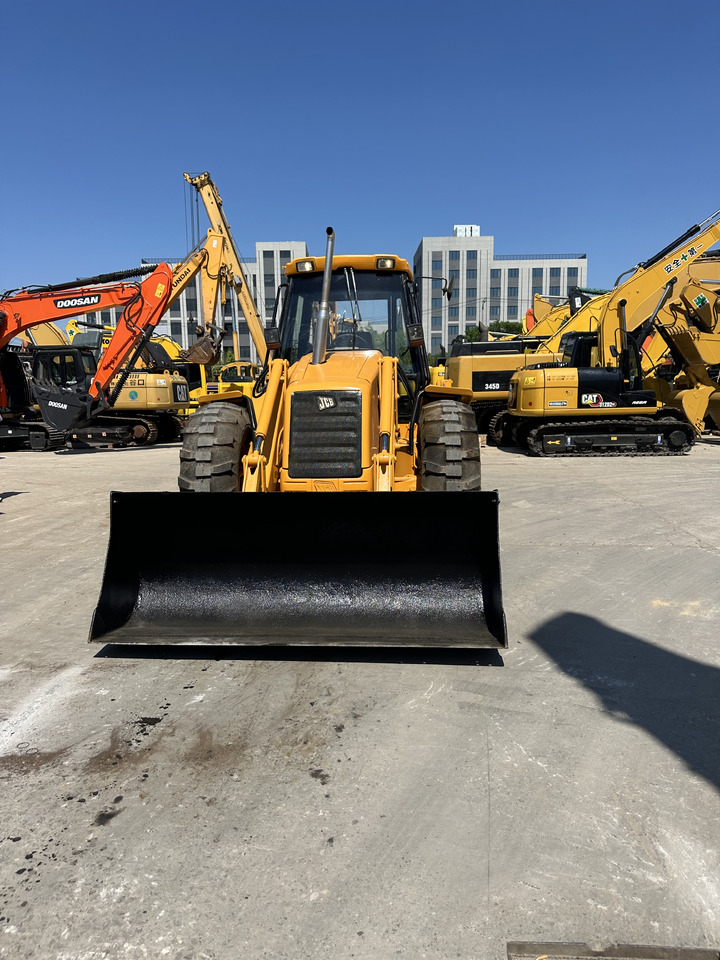 JCB 4CX - Backhoe loader: picture 4 JCB 4CX - Backhoe loader: picture 4