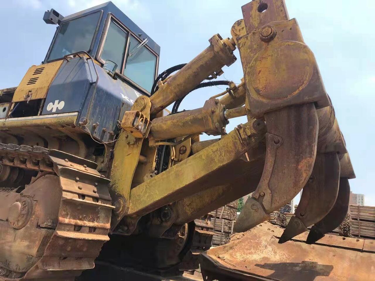 KOMATSU D155A-2 - Bulldozer: picture 2 KOMATSU D155A-2 - Bulldozer: picture 2