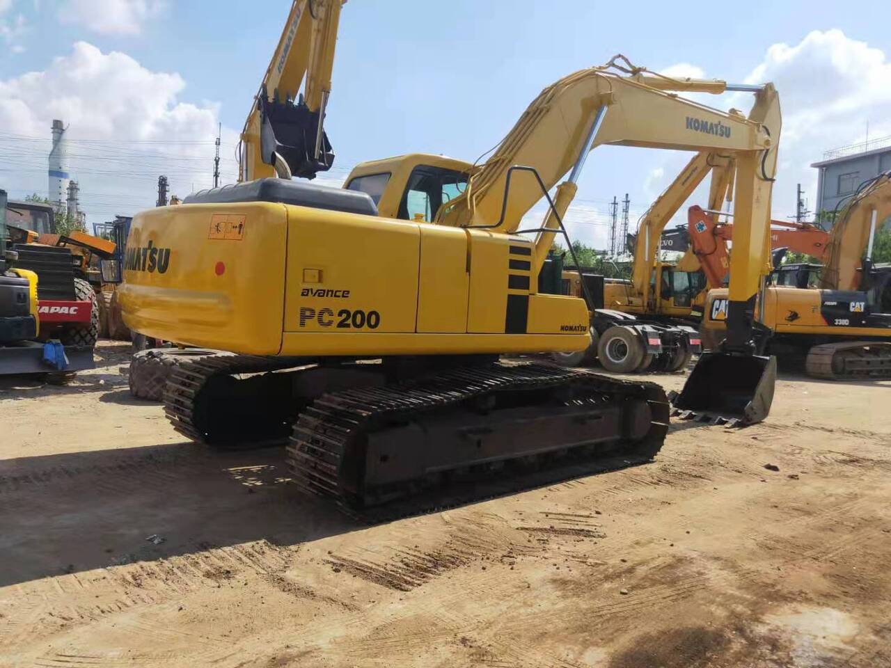 KOMATSU PC200-6 - Crawler excavator: picture 5 KOMATSU PC200-6 - Crawler excavator: picture 5