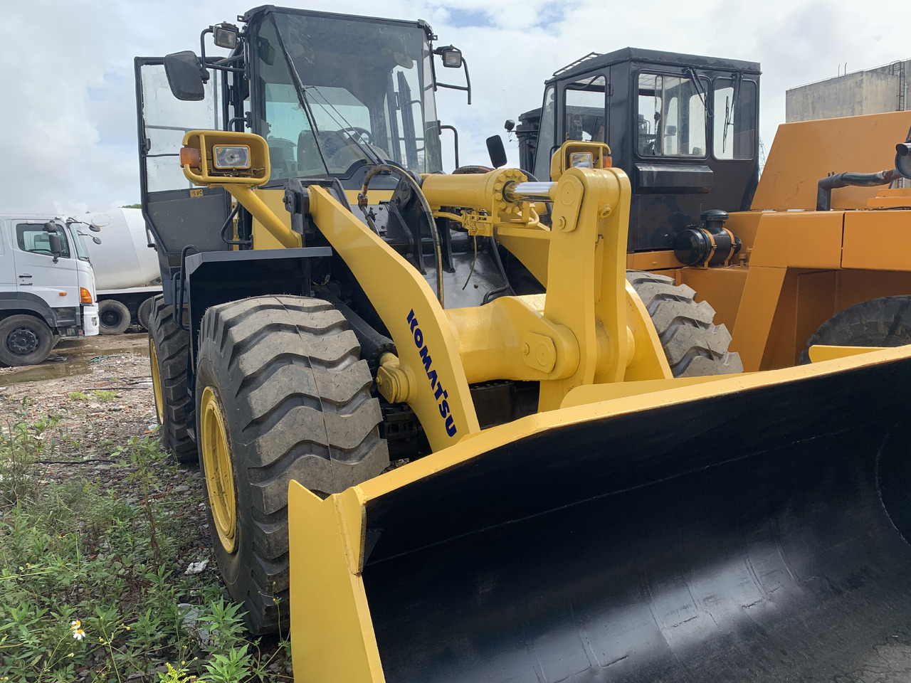 KOMATSU WA380Z - Wheel loader: picture 2 KOMATSU WA380Z - Wheel loader: picture 2