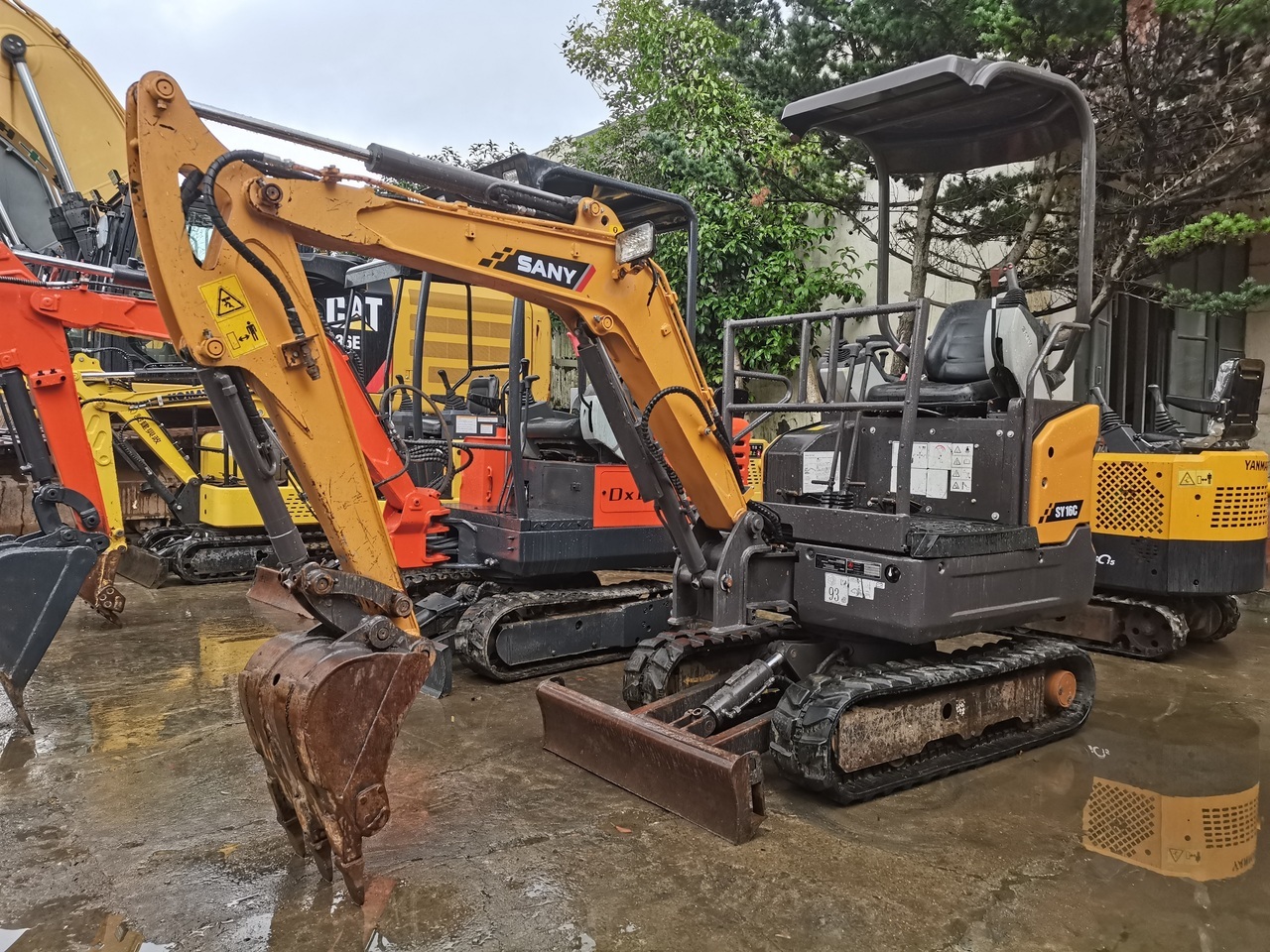 SANY SY16C - Crawler excavator: picture 1 SANY SY16C - Crawler excavator: picture 1