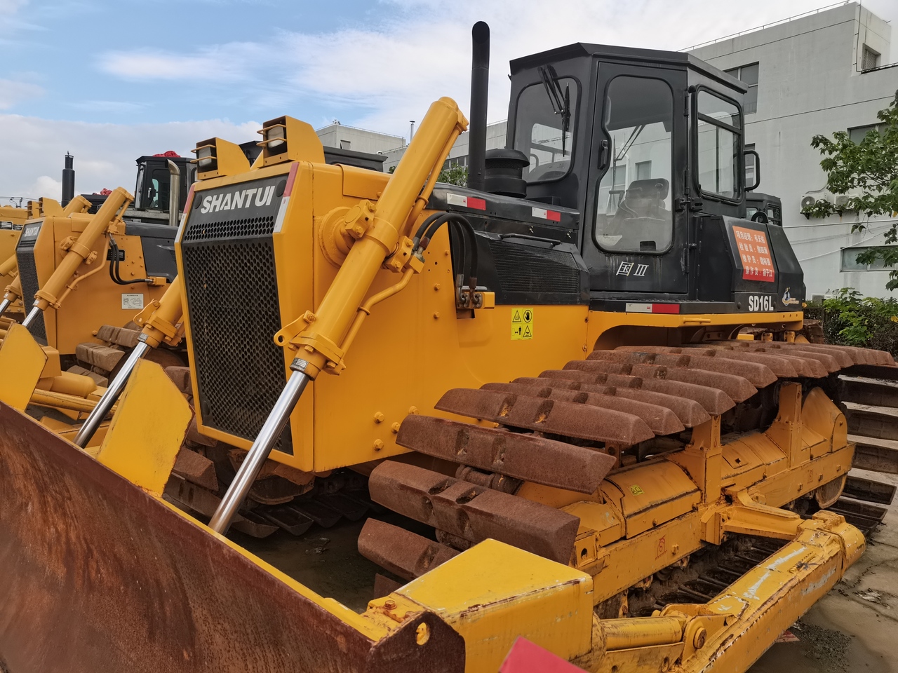 SHANTUI SD16L - Bulldozer: picture 4 SHANTUI SD16L - Bulldozer: picture 4