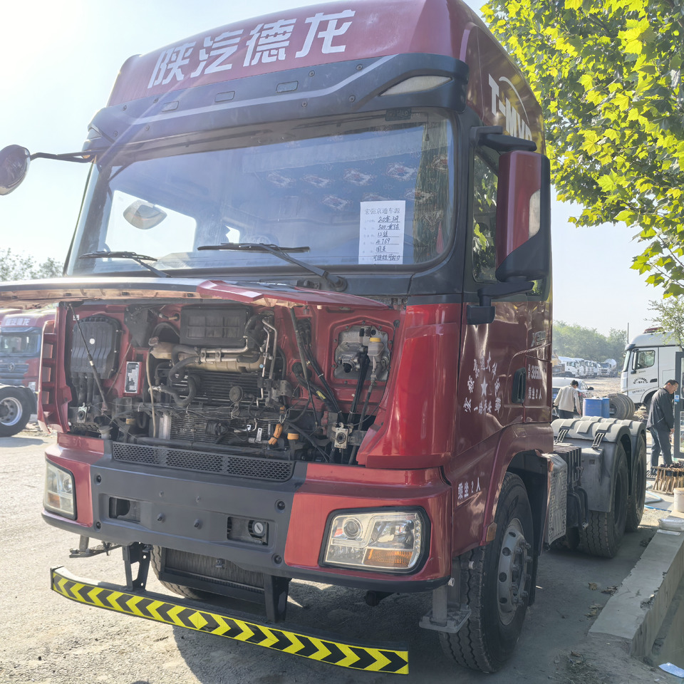 SHACMAN X3000 6x4 - Tractor unit: picture 1 SHACMAN X3000 6x4 - Tractor unit: picture 1