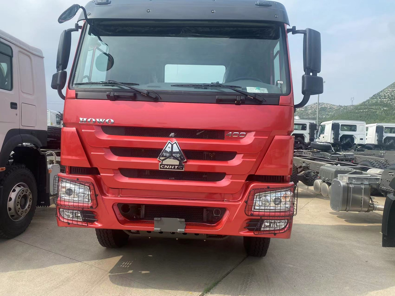 SINOTRUK 6x4 - Tractor unit: picture 3 SINOTRUK 6x4 - Tractor unit: picture 3