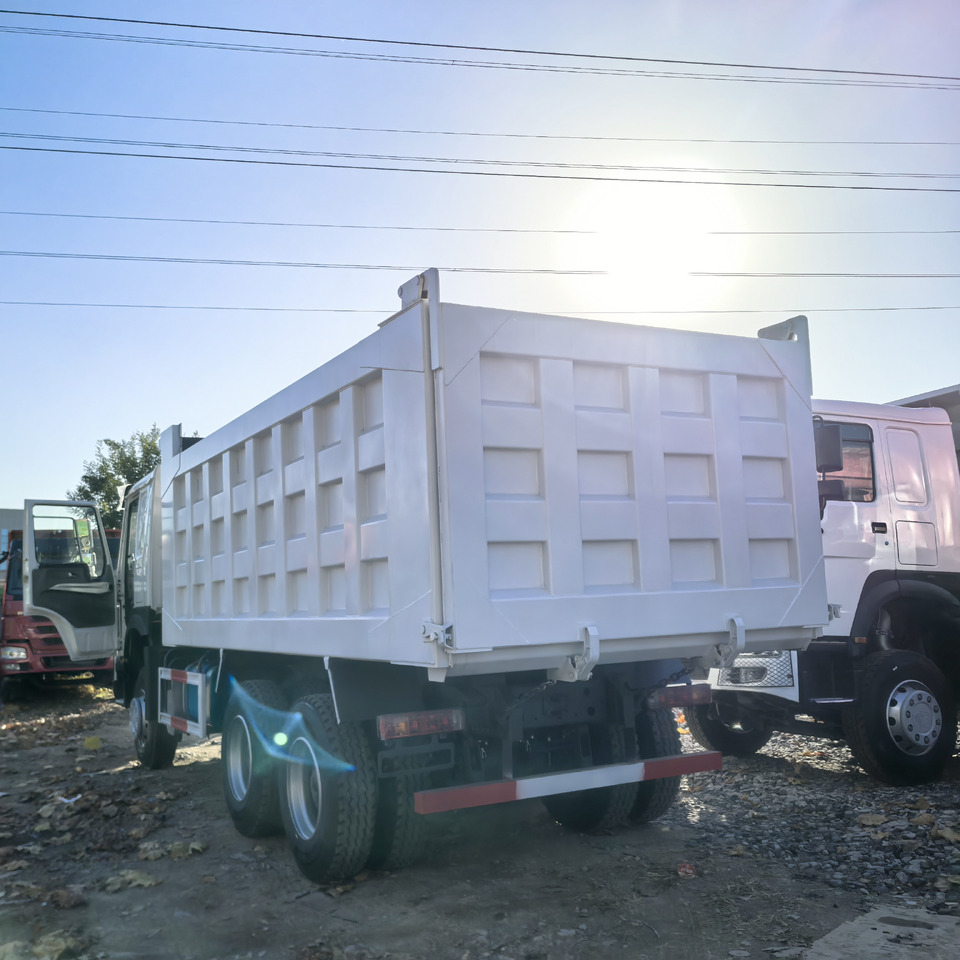 SINOTRUK HOWO 6X4 - Truck: picture 3 SINOTRUK HOWO 6X4 - Truck: picture 3