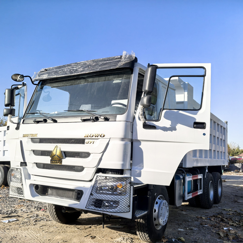 SINOTRUK HOWO 6X4 - Truck: picture 1 SINOTRUK HOWO 6X4 - Truck: picture 1