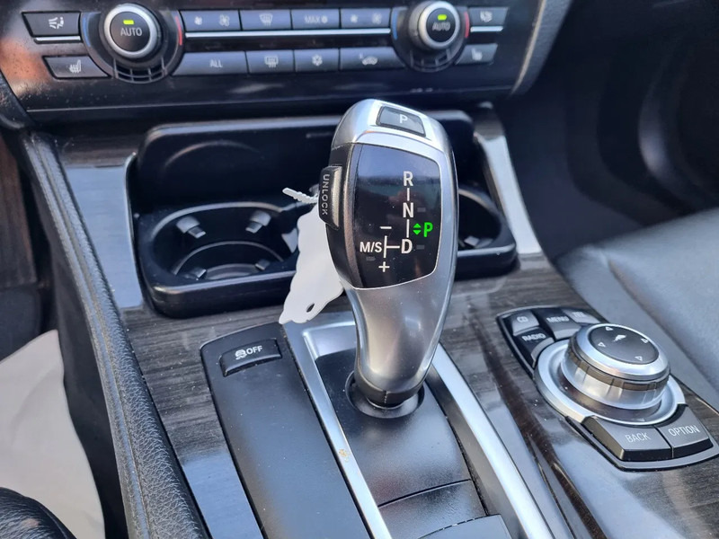 Station wagon BMW 5 Serie 520D Touring/ Pano/ Leer/ Navi/ Vol: picture 18