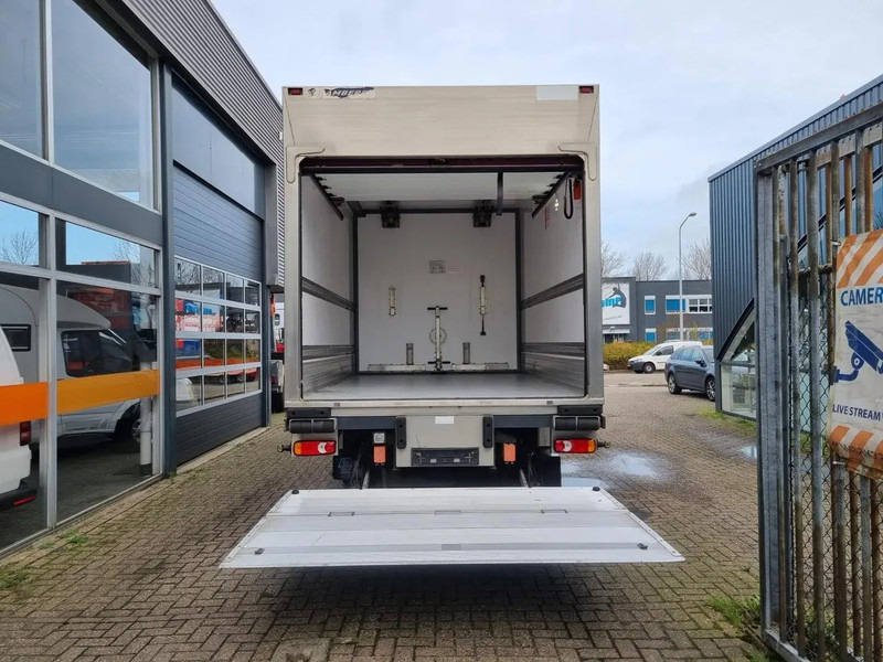 Refrigerator truck DAF LF 220 Kuhlkoffer/Carrier 750MT MULTITEMP/ LBW/ EURO 6: picture 7