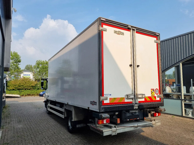 Mercedes-Benz Atego 1221 Kuhlkoffer/ Carrier 850/ Chereau/ ATP 2025 / LBW / EURO 6 - Refrigerator truck: picture 5 Mercedes-Benz Atego 1221 Kuhlkoffer/ Carrier 850/ Chereau/ ATP 2025 / LBW / EURO 6 - Refrigerator truck: picture 5