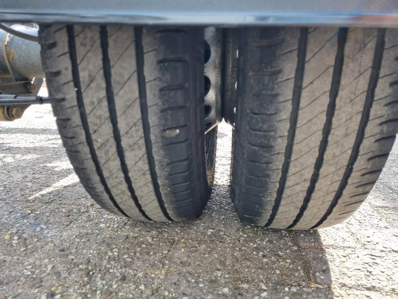 Flatbed van Mercedes-Benz Sprinter 516 CDI Chassis Cabine 4.33 WB GVW 3500 kg Euro 6: picture 12