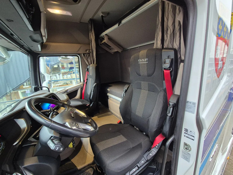 Tractor unit DAF XG 530/ (1) 2022/ Retarder/ LED/ Park Airco/ Navi/ Full option: picture 10