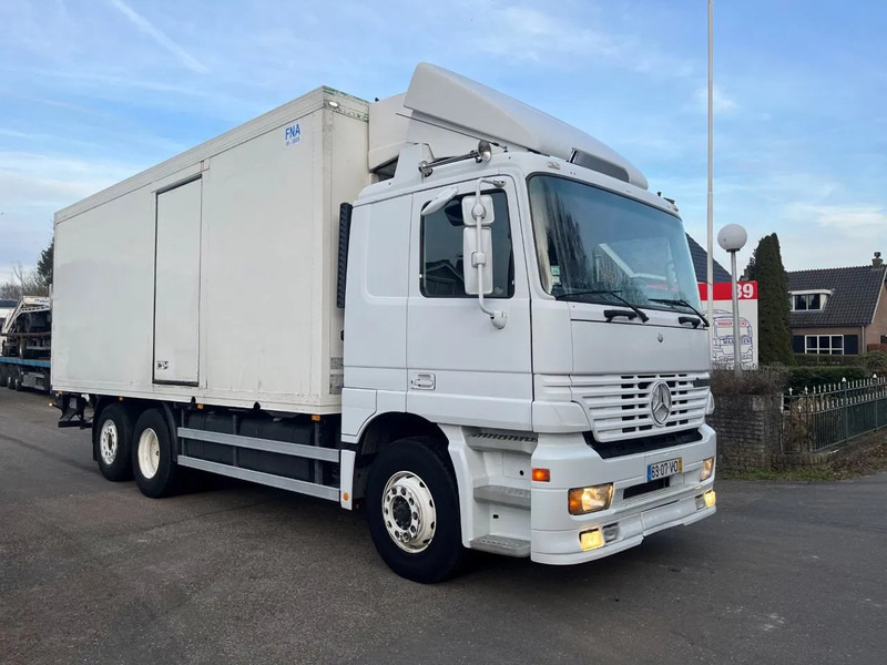 Mercedes-Benz Actros 2543 EPS 3 PEDAL CARRIER SUPRA 722 FRIGO COOLER NEW CONDITION - Refrigerator truck: picture 4 Mercedes-Benz Actros 2543 EPS 3 PEDAL CARRIER SUPRA 722 FRIGO COOLER NEW CONDITION - Refrigerator truck: picture 4
