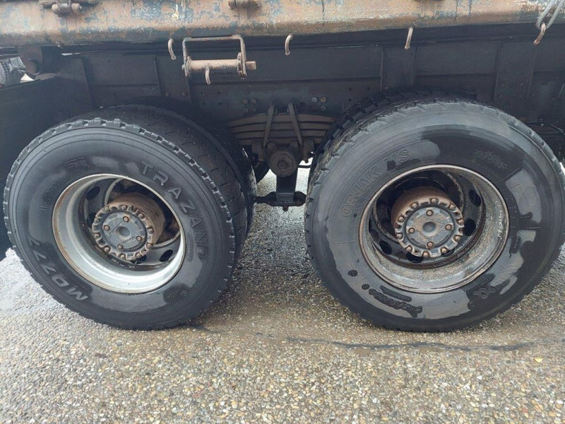 Tipper Scania P124-420 8x4 Kipper Steel: picture 6