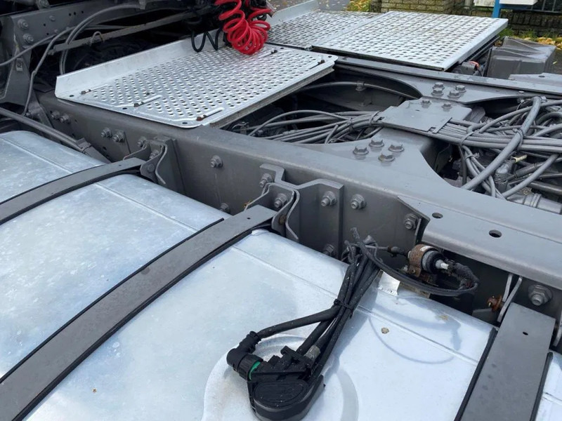 Tractor unit DAF CF 85.410 85CF 410 AUTOMATIC: picture 12