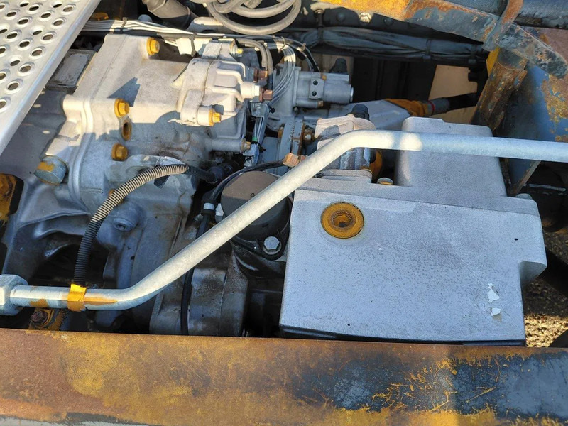 Tractor unit Mercedes-Benz Axor 1843 4x2 Retarder: picture 7