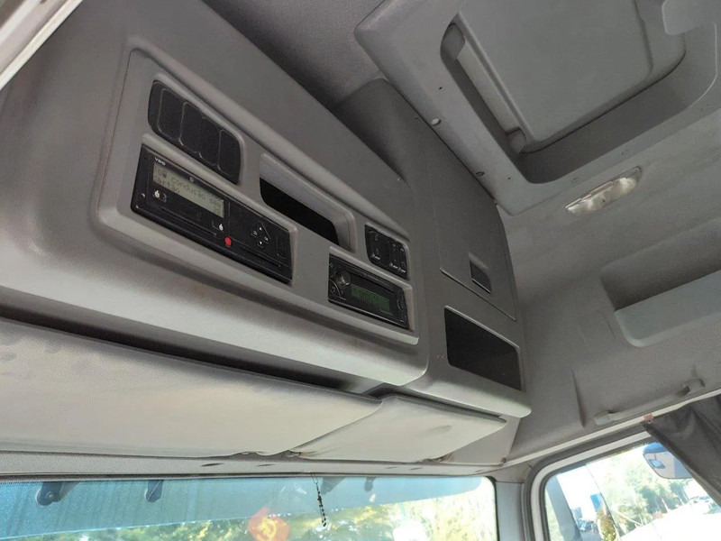 Tractor unit Mercedes-Benz Axor 1843 4x2 Retarder: picture 10