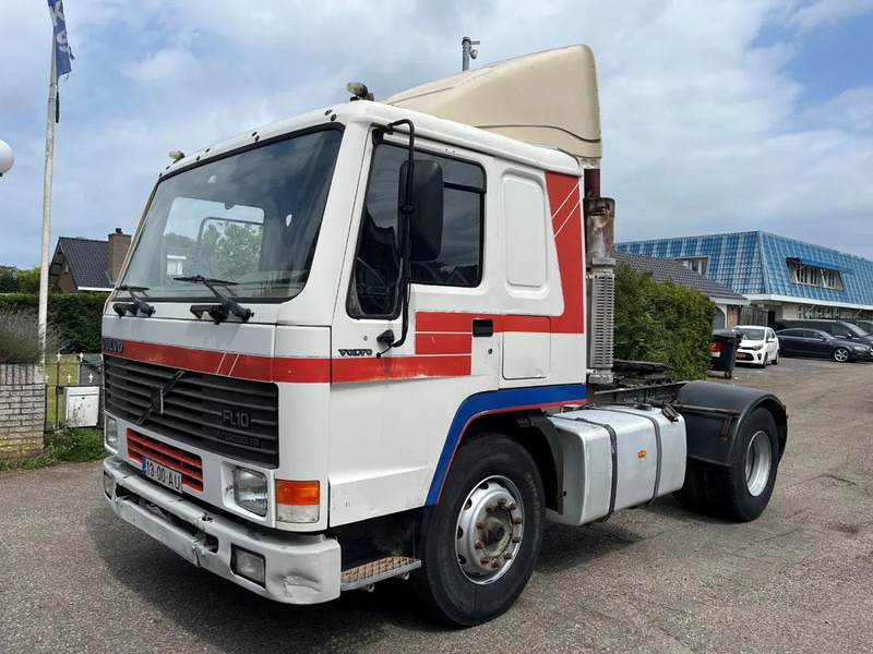 Volvo FL 10.320 4X2 TRUCKHEAD FULL STEEL SUSPENSION - Tractor unit: picture 1 Volvo FL 10.320 4X2 TRUCKHEAD FULL STEEL SUSPENSION - Tractor unit: picture 1