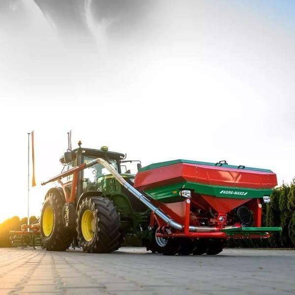 AGRO-MASZ IKAR - PNEUMATYCZNY SIEWNIK ZBOŻOWY (FRONTOWY) - Fertilizer spreader: picture 2 AGRO-MASZ IKAR - PNEUMATYCZNY SIEWNIK ZBOŻOWY (FRONTOWY) - Fertilizer spreader: picture 2
