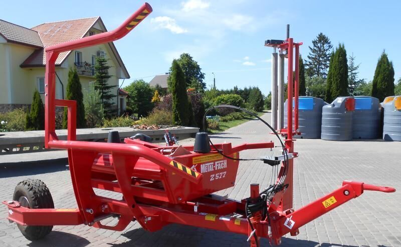 METAL-FACH Owijarka do bel Z577/ Samozaładowcza - Bale wrapper: picture 4 METAL-FACH Owijarka do bel Z577/ Samozaładowcza - Bale wrapper: picture 4