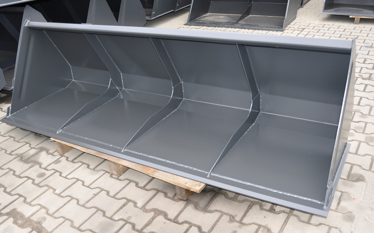 Metal-technik Łycha karbowana 1.4 - Front loader for tractor for Bucket: picture 1 Metal-technik Łycha karbowana 1.4 - Front loader for tractor for Bucket: picture 1