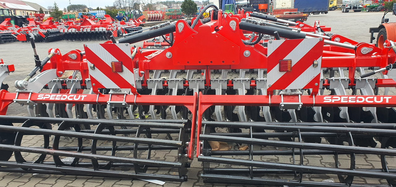 Zabiel BTH-40 - Disc harrow: picture 1 Zabiel BTH-40 - Disc harrow: picture 1