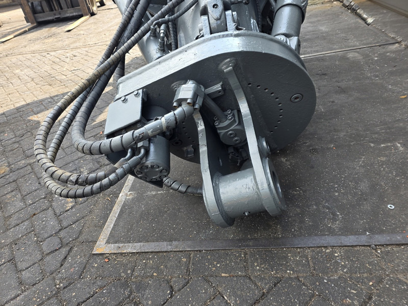 Liebherr gm 75 poliepgrijper 3500 liter orange peel liebherr lh 110 lh 150mantsinen 3500 liter - Grapple for Construction machinery: picture 5 Liebherr gm 75 poliepgrijper 3500 liter orange peel liebherr lh 110 lh 150mantsinen 3500 liter - Grapple for Construction machinery: picture 5