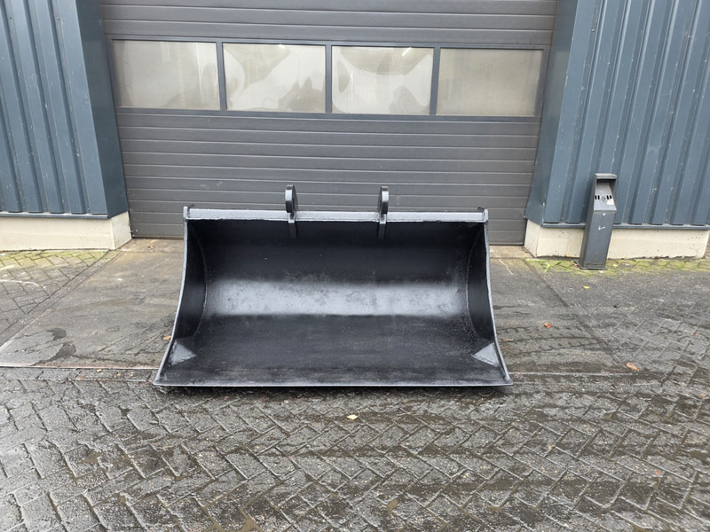 Slotenbak cw 40 brde bak verachtert brede bak - Bucket for Construction machinery: picture 1 Slotenbak cw 40 brde bak verachtert brede bak - Bucket for Construction machinery: picture 1