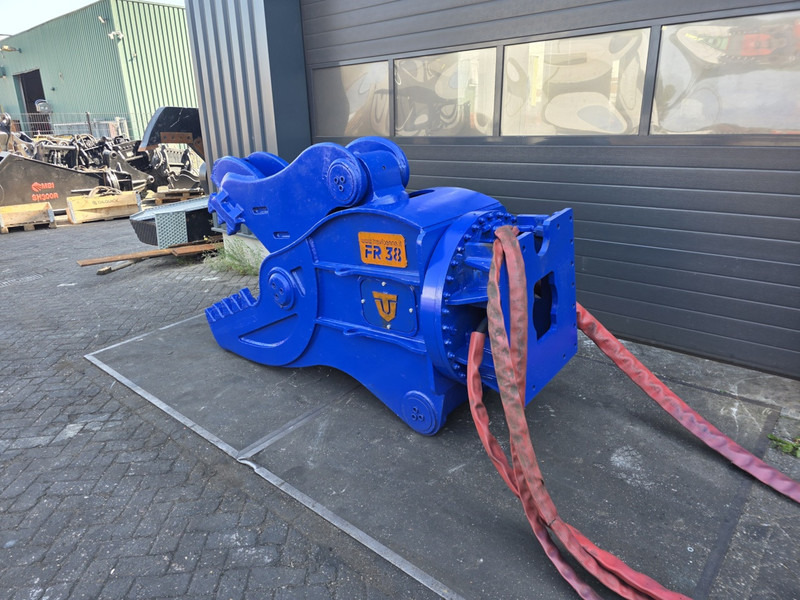 Trevibenne fr 38 vergruizer crusher trevibenne - Demolition shears: picture 3 Trevibenne fr 38 vergruizer crusher trevibenne - Demolition shears: picture 3