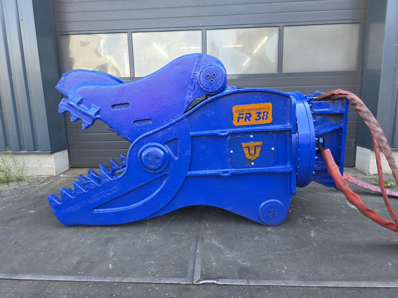 Trevibenne fr 38 vergruizer crusher trevibenne - Demolition shears: picture 1 Trevibenne fr 38 vergruizer crusher trevibenne - Demolition shears: picture 1