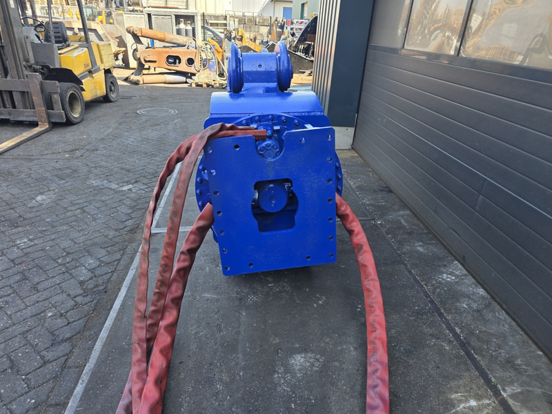 Trevibenne fr 38 vergruizer crusher trevibenne - Demolition shears: picture 4 Trevibenne fr 38 vergruizer crusher trevibenne - Demolition shears: picture 4