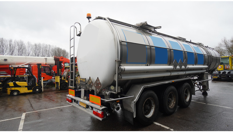 Burg 3 AXLE WATER TANK 32.000LTR - Tank semi-trailer: picture 5 Burg 3 AXLE WATER TANK 32.000LTR - Tank semi-trailer: picture 5