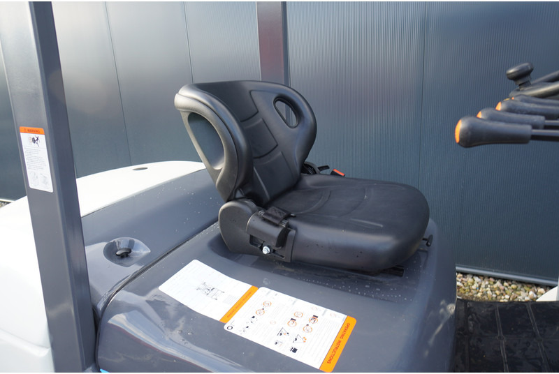 Construction machinery Eurotrac FE 30 ECO ELECTRIC FORKLIFT: picture 8