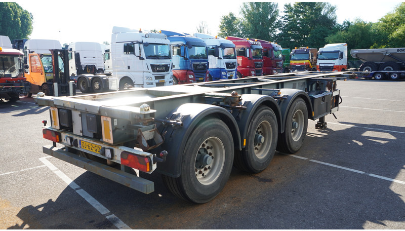 Groenewegen 3 AXLE CONTAINER TRANSPORT TRAILER - Container transporter/ Swap body semi-trailer: picture 4 Groenewegen 3 AXLE CONTAINER TRANSPORT TRAILER - Container transporter/ Swap body semi-trailer: picture 4