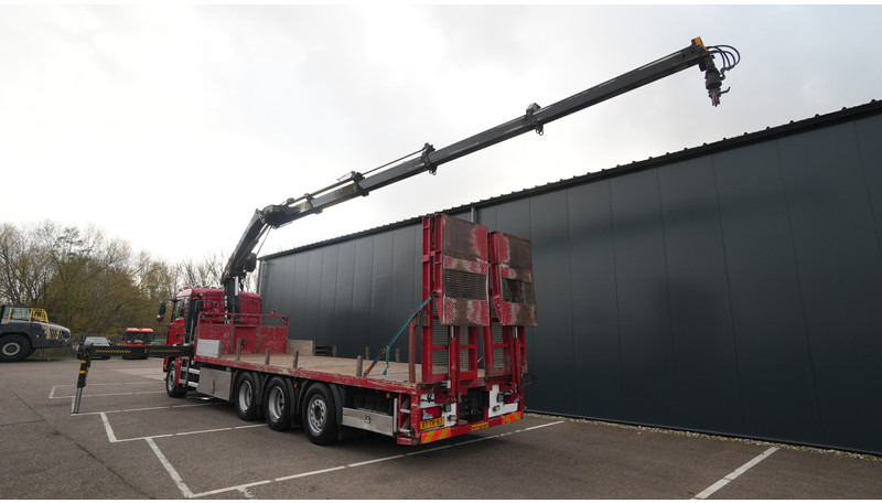 MAN TGA 35.400 8X4 MACHINE/CAR TRANSPORT WITH HIAB 244 EP-4 HI-DUO CRANE 364.000KM - Crane truck: picture 3 MAN TGA 35.400 8X4 MACHINE/CAR TRANSPORT WITH HIAB 244 EP-4 HI-DUO CRANE 364.000KM - Crane truck: picture 3