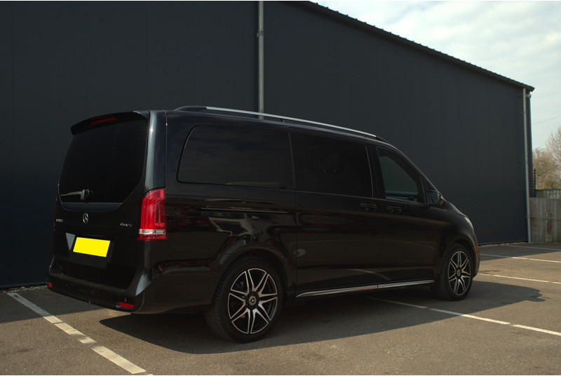 Mercedes-Benz V300 AMG EXCLUSIVE 4-MATIC AIRMATIC - Minibus, Passenger van: picture 3 Mercedes-Benz V300 AMG EXCLUSIVE 4-MATIC AIRMATIC - Minibus, Passenger van: picture 3
