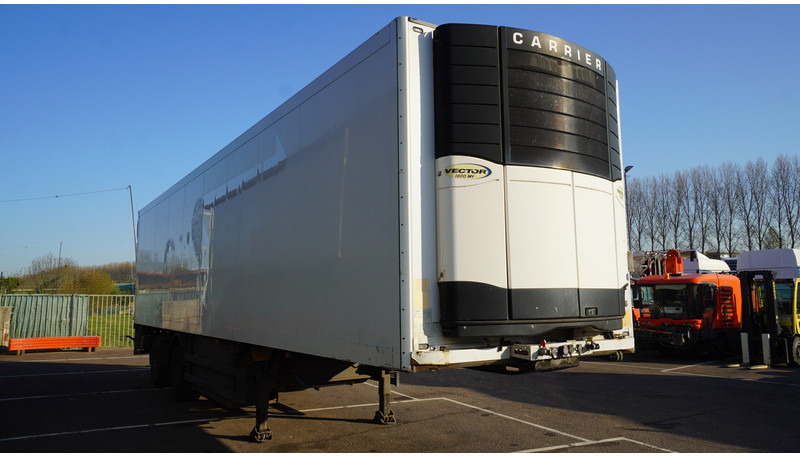 Schmitz Cargobull 2 AXLE FRIGO TRAILER BROKEN COOL ENGINE - Refrigerator semi-trailer: picture 3 Schmitz Cargobull 2 AXLE FRIGO TRAILER BROKEN COOL ENGINE - Refrigerator semi-trailer: picture 3